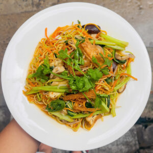 Quán Chay Gần Đây Tại Quận 3 – Tuệ Đăng Quang Có Gì Ngon?