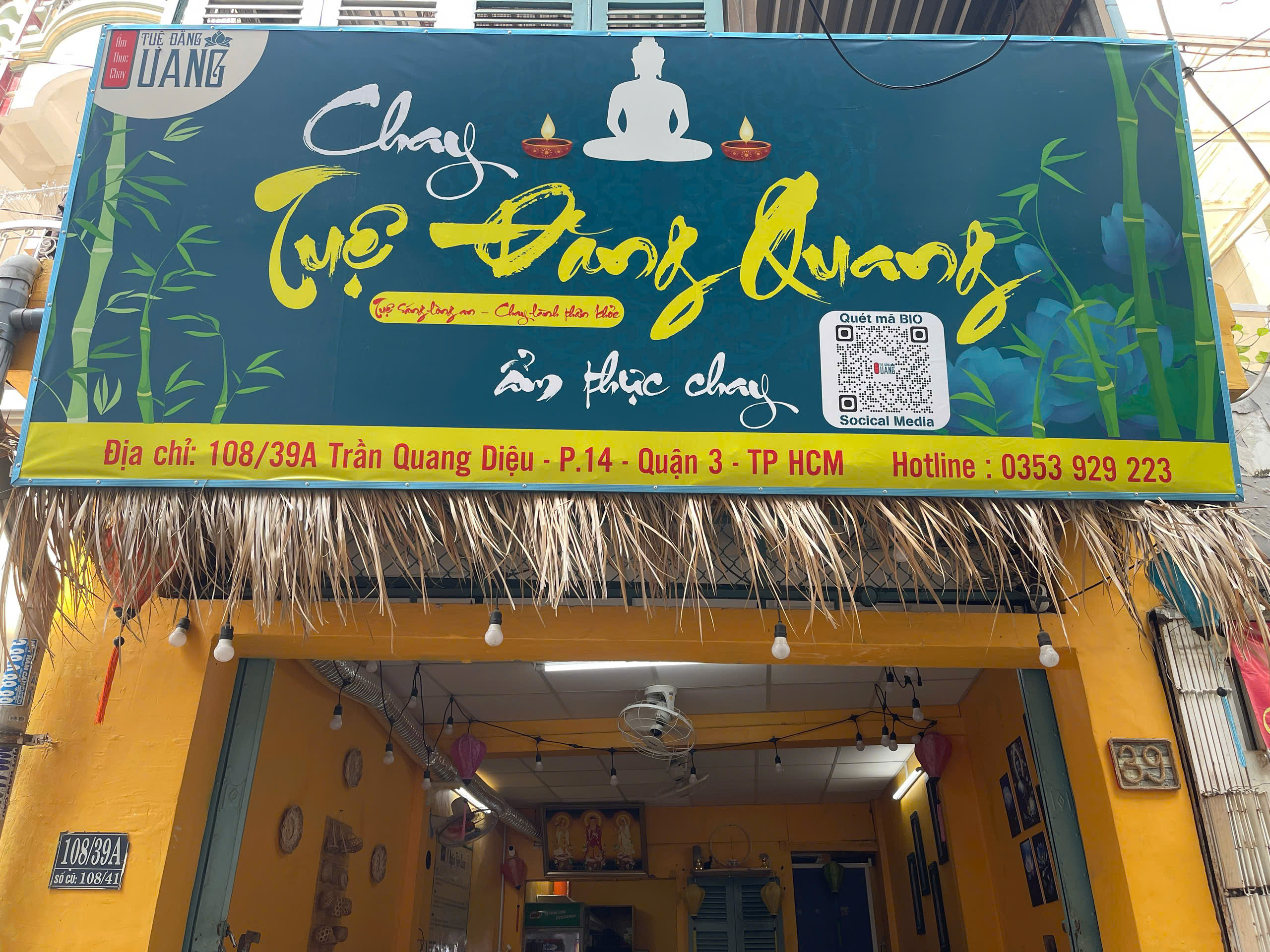 Chay Tuệ Đăng Quang | Quán Chay Ngon Quận 3 | Vegetarian Restaurant