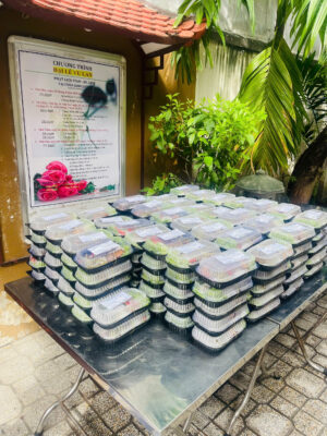 Đặt Cơm Từ Thiện Quận 3