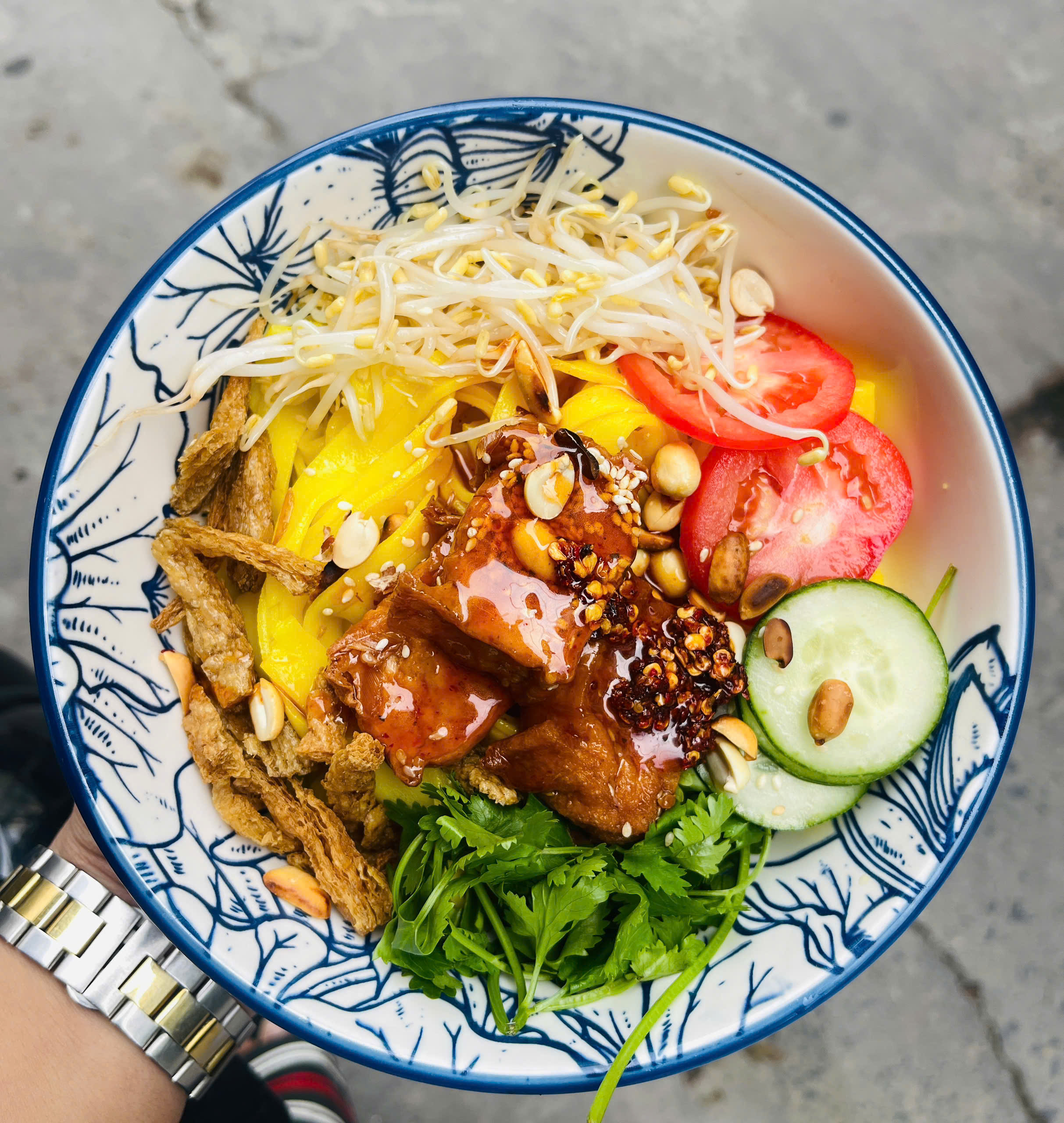 Mỳ Quảng Trộn Sốt Thái Chay