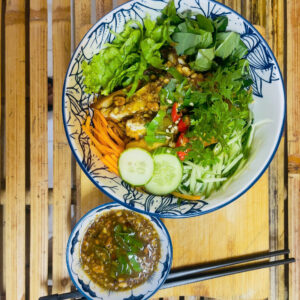 Bún Trộn Nước Lèo Huế Chay Ngon Quận 3